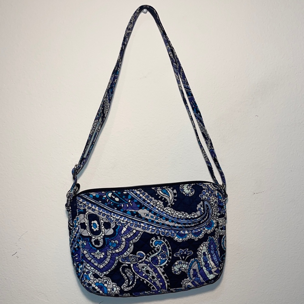Vera Bradley Quilted Carson Shoulder Bag Blue Paisley Design EUC